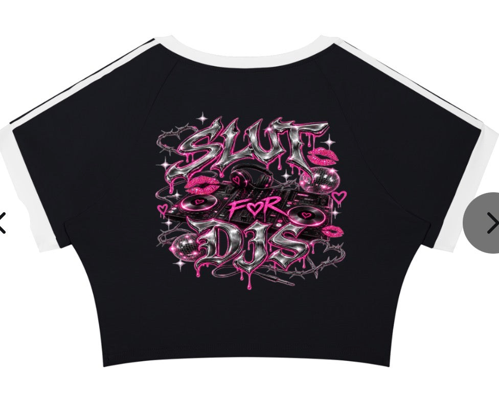 Slut for DJs cropped tee